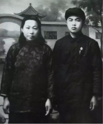 陈兴锦&李如英纪念馆