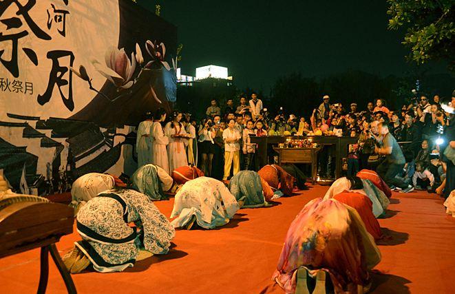 中秋祭月习俗的由来