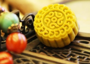 中秋节吃月饼最初的兴起是为了什么